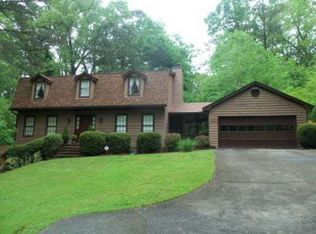3423 Runelle Pl, Lilburn, GA 30047