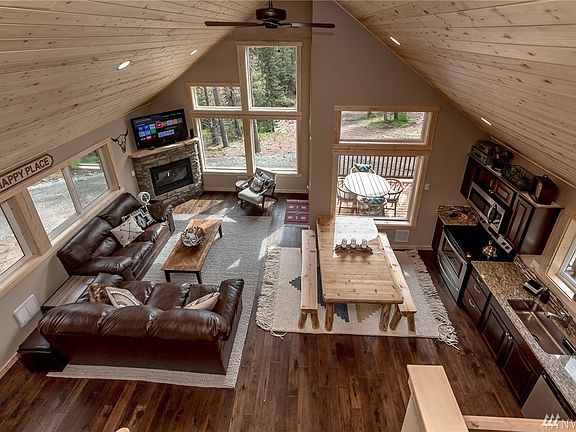 Open concept living space with Pine T&G ceilings.