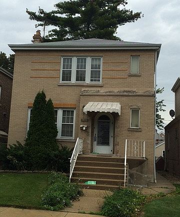 2nd image of 3513 Lombard Ave