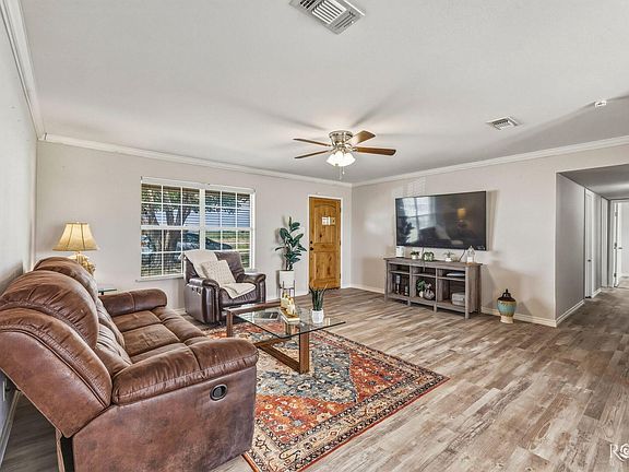 5th image of 4186 Hawk Ave