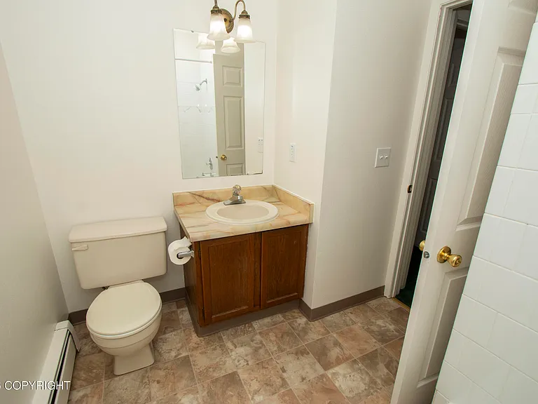 526 E 15th Ave #4 — Photo 13
