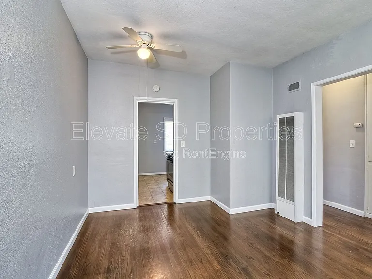 3557 1/2 College Ave — Photo 5