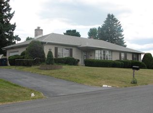 3130 Elm Dr, Allentown, PA 18103