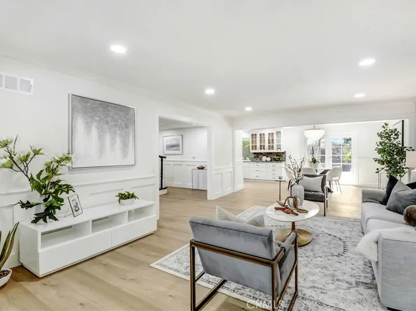 6152 Christy Dr, Huntington Beach, CA 92647