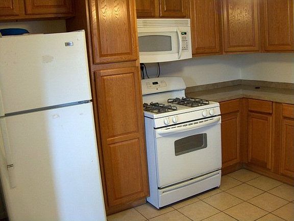 4th image of 1911 55th St