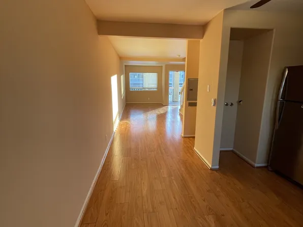 225 S Ventura Rd Unit 100, Port Hueneme, CA 93041