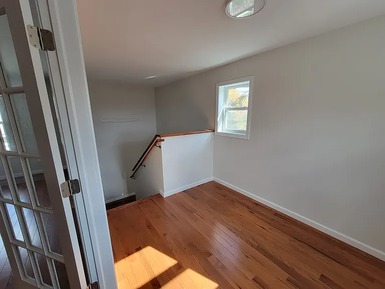170 Farmington Ave #2 — Photo 18