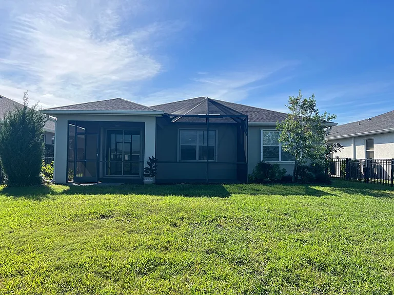 43023 Canon Ct — Photo 14