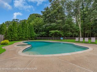 382 Old Deal Rd, Eatontown, NJ 07724