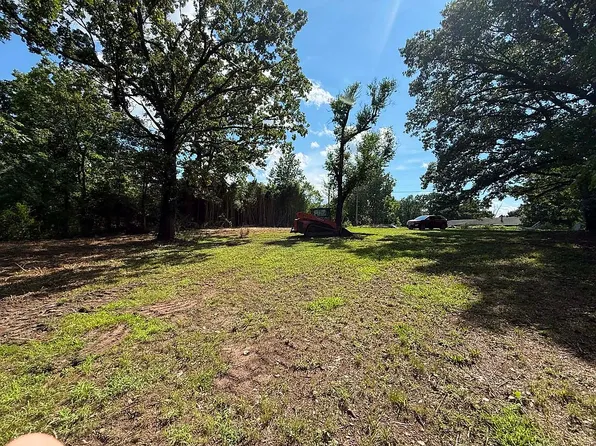 317 State Highway O, Kissee Mills, MO 65680