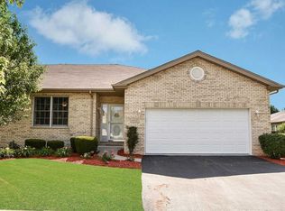 19537 Tramore Ln, Mokena, IL 60448