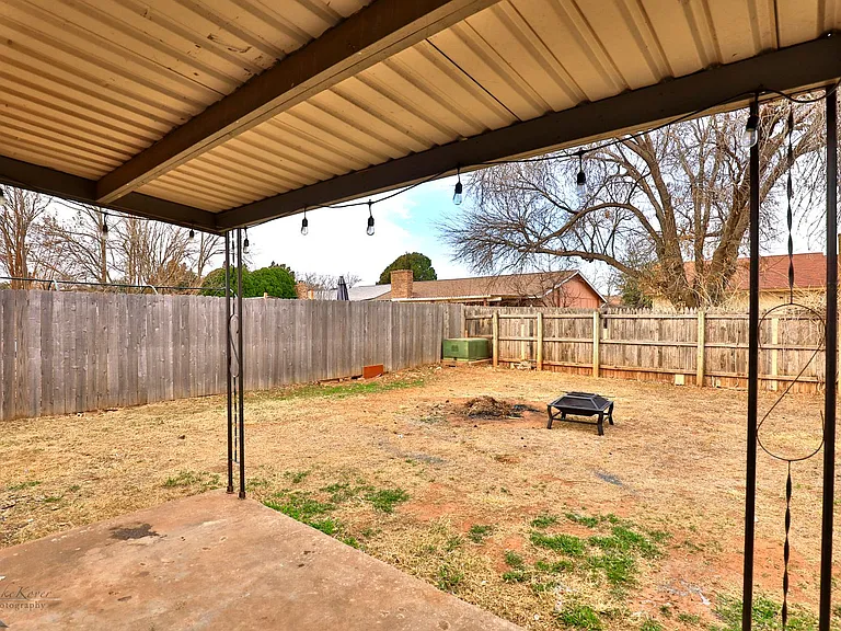 1734 Bob White Ct — Photo 34