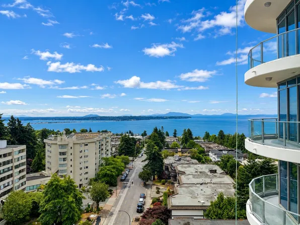 1475 Foster St #1003, White Rock, BC V4B 5L8