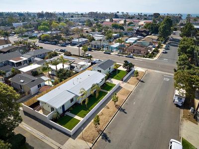 735 Pine Ave, Carlsbad, CA, 92008