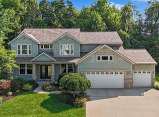 7342 Silver Meadow Dr NE, Rockford, MI 49341