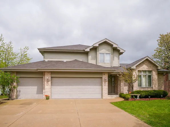 7648 Newfield Ln, Tinley Park, IL 60487