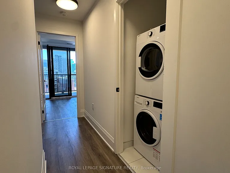 123 Portland St #808 — Photo 16
