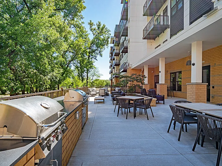 Bren Road Station 55+ Apartments — Photo 7