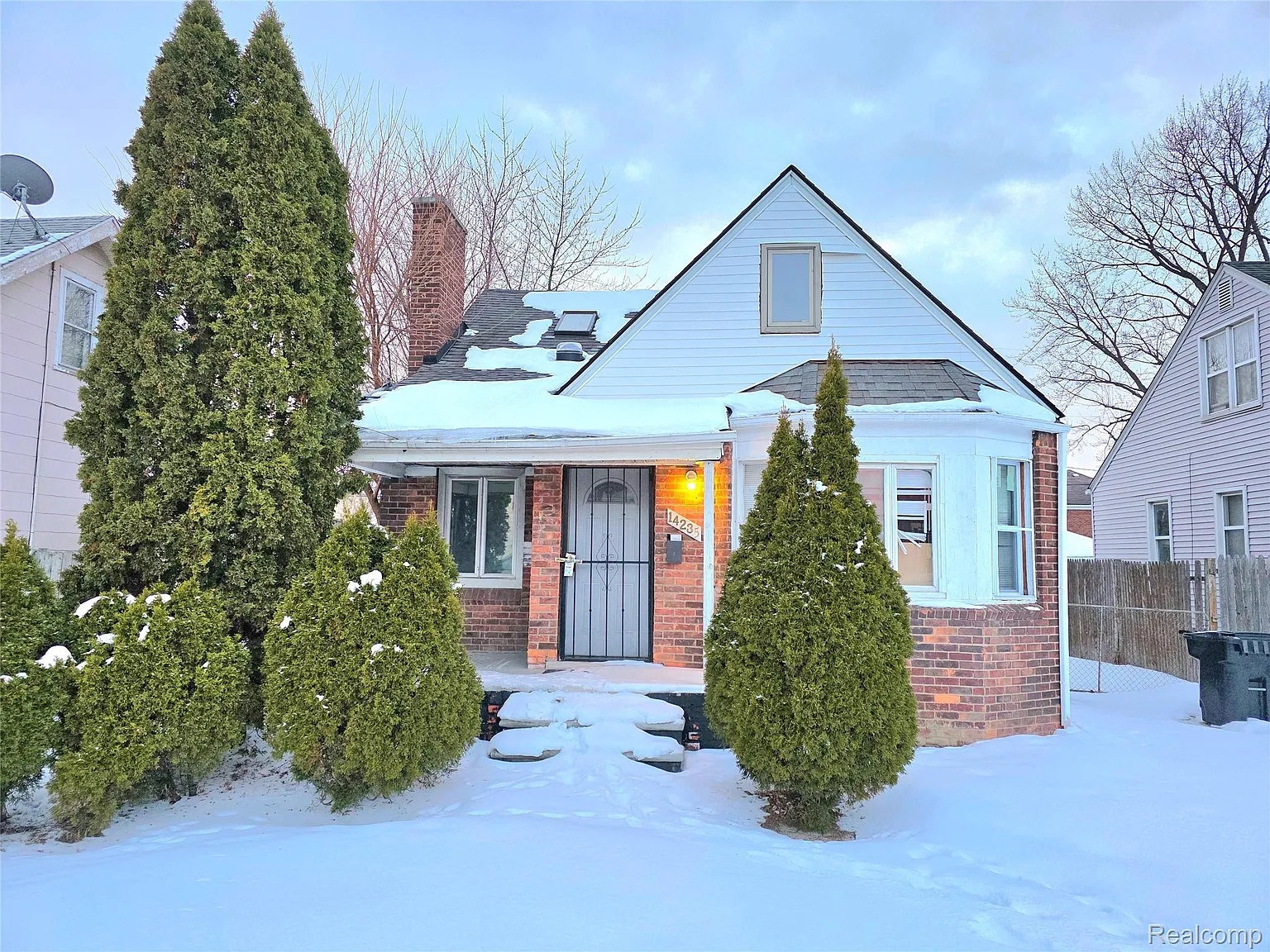 14235 Winthrop St photo 1