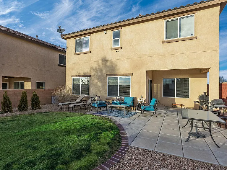 303 Tierra Rosa Pl NE — Photo 22