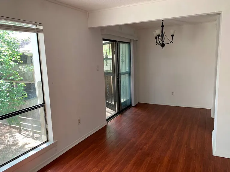 5653 Encino Cv #2 — Photo 7