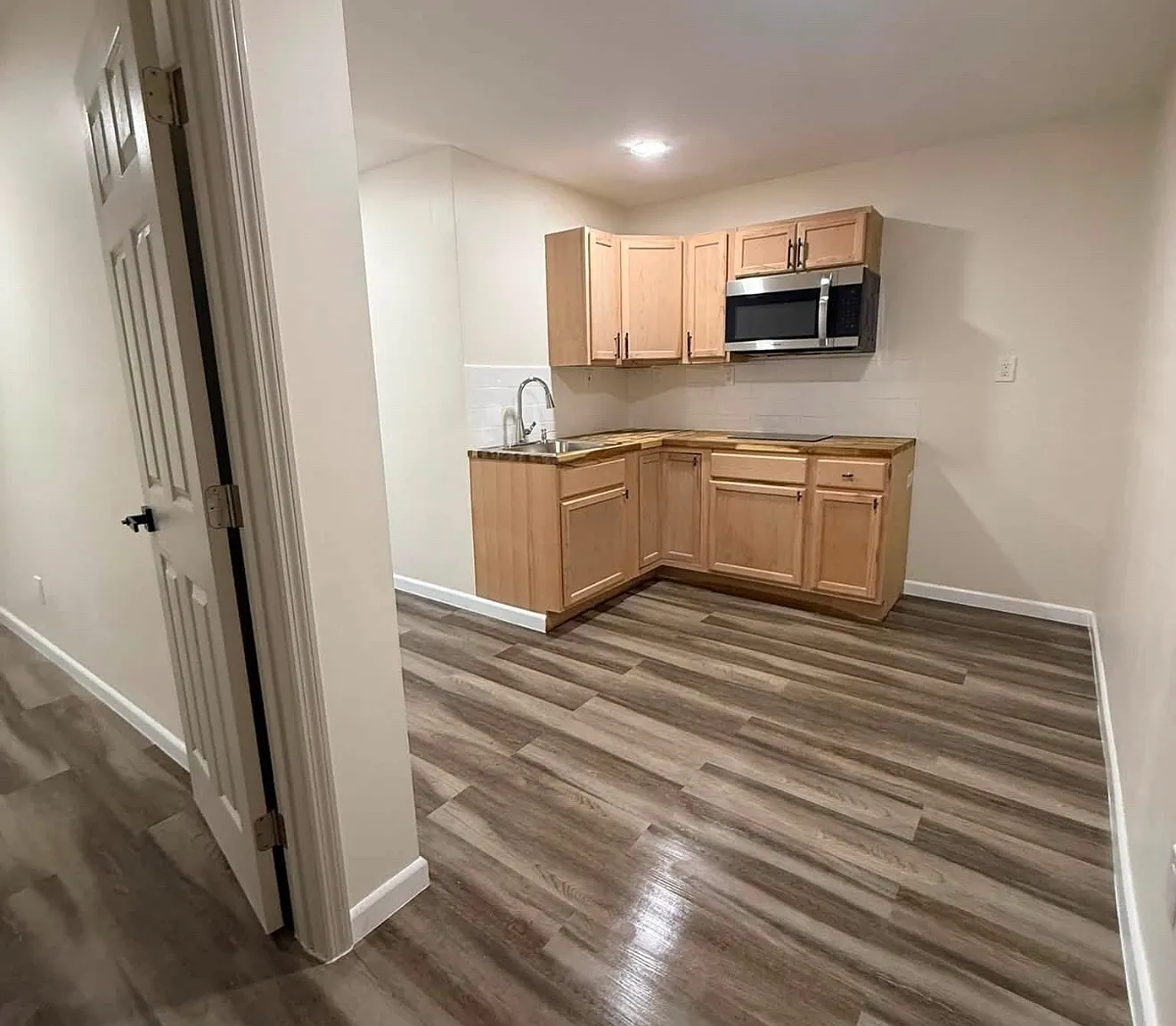 1 bed, 500 sqft, $1,160 — Photo 3