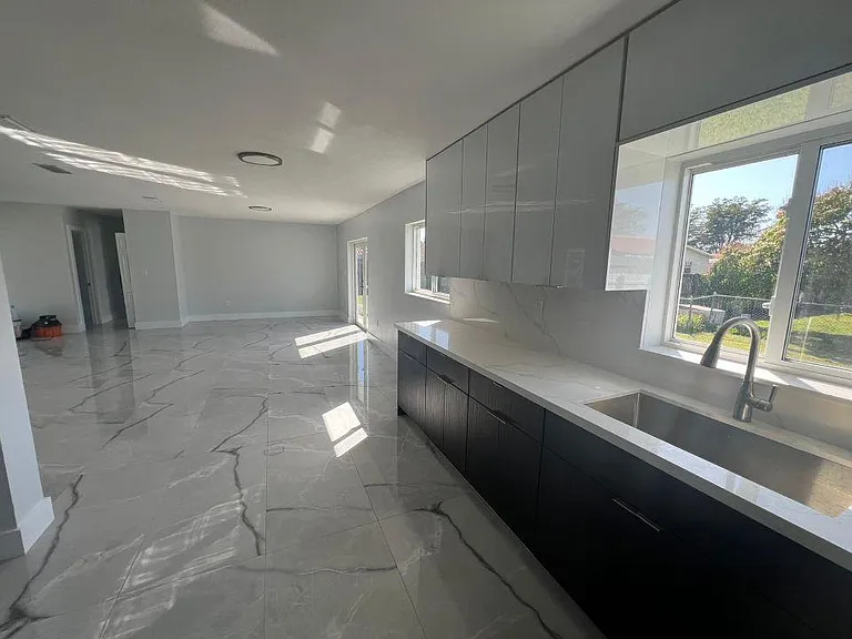 KITCHEN -3