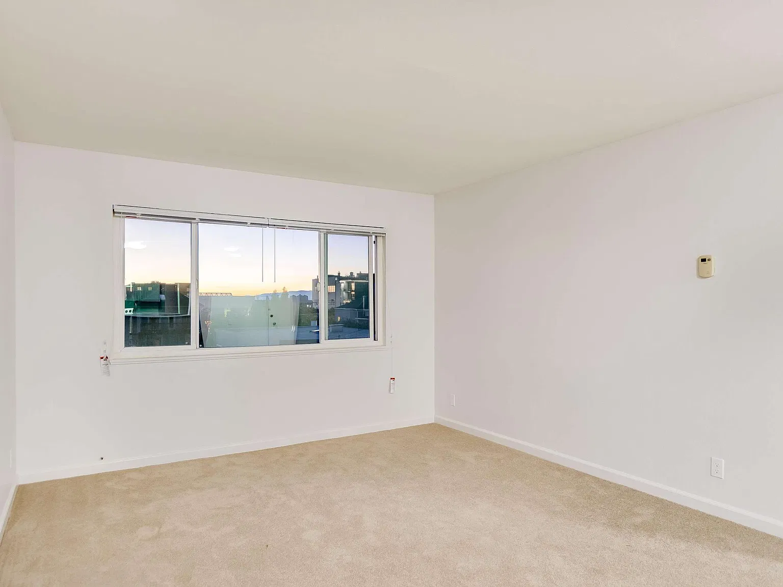 1 bed, 750 sqft, $2,075 — Photo 4