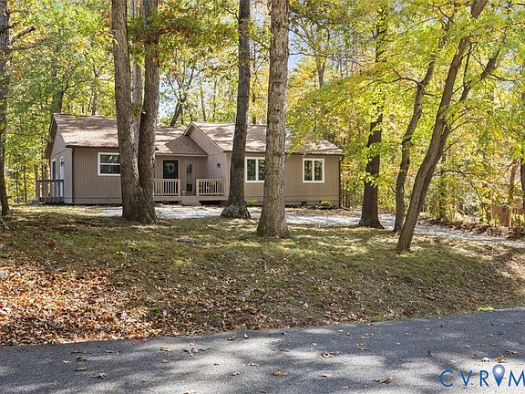 2nd image of 417 Alleghany Dr