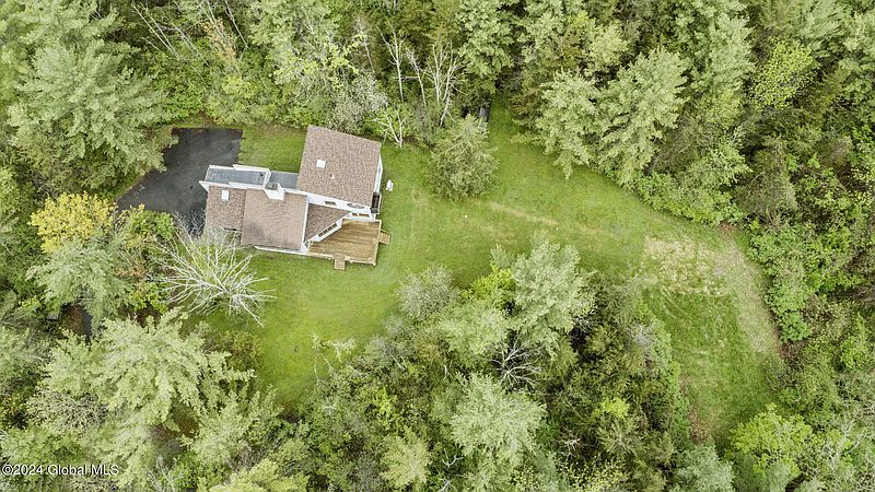 4th image of 104 Morningstar Lane