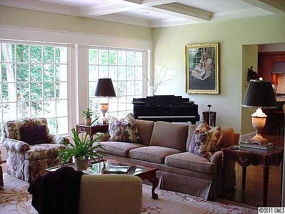 3rd image of 5010 Carmel Club Dr