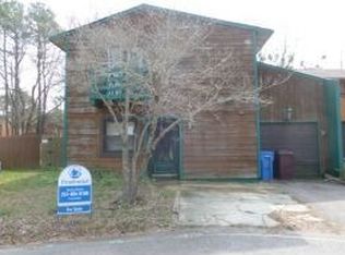 11 Glouchester Cir, Chesapeake, VA 23320
