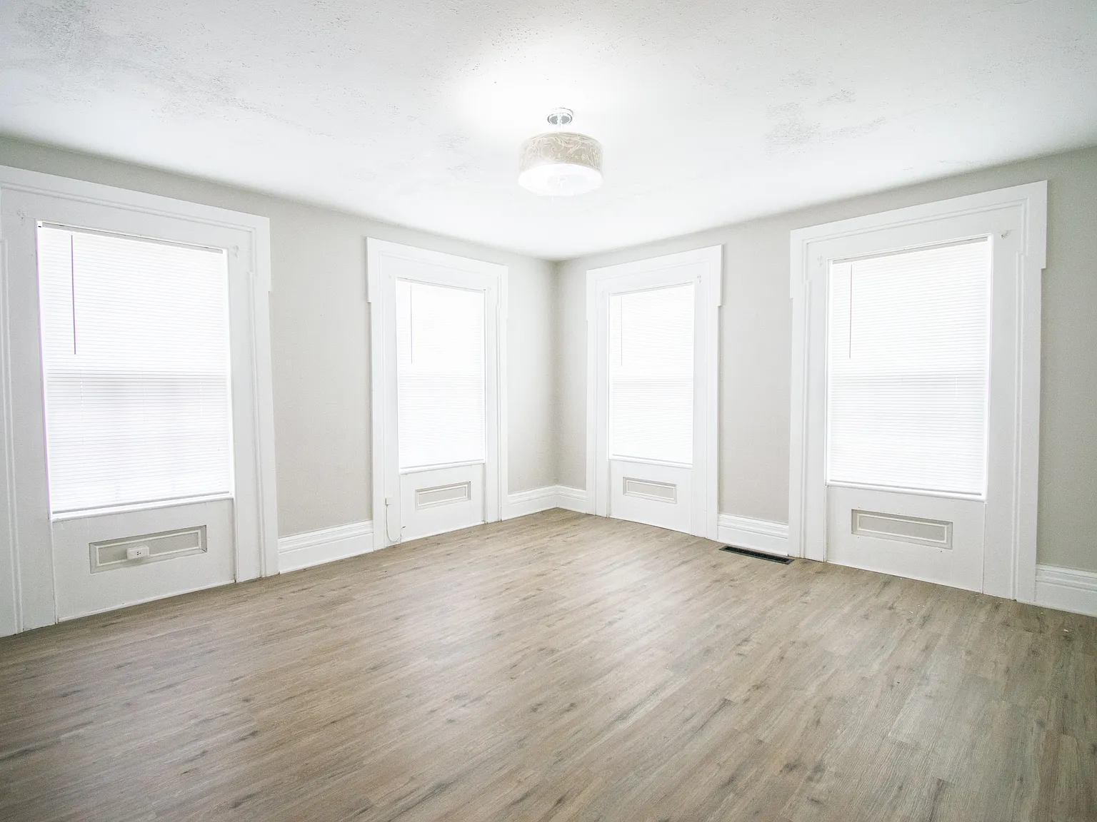 5711 W Henrietta Rd — Photo 3