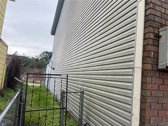 2nd image of 159 Westpark Ct