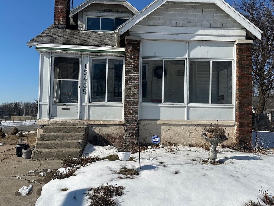 1st image of 15455 Wildemere St