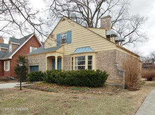 287 Blackhawk Rd, Riverside, IL 60546