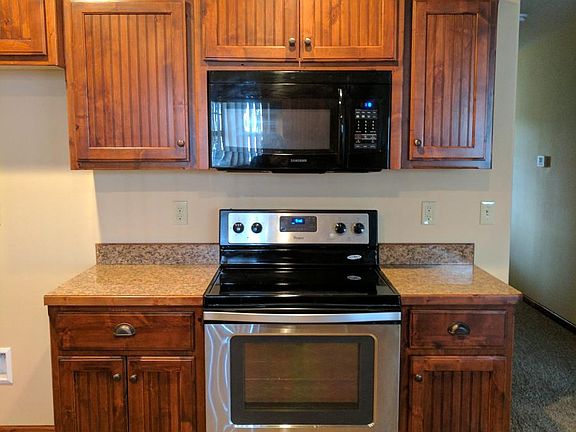 4th image of 1014 W Aylor St
