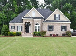 1718 Tuscany Dr, Greenville, NC 27858