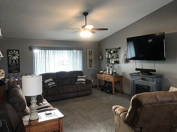 5th image of 1605 Stonewood Ave