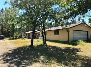 5940 Rockydale Rd, Cave Junction, OR 97523