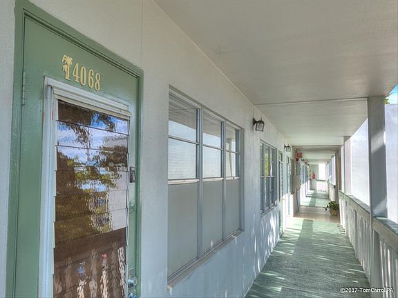3rd image of 4068 Newport Dr