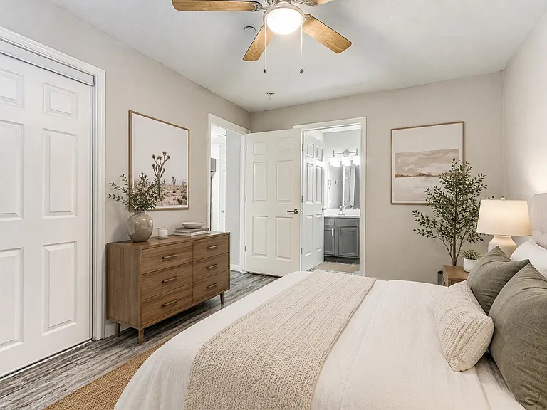 Oak Place — Photo 8