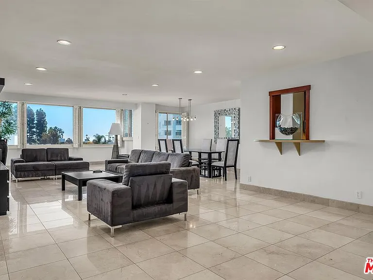 865 Comstock Ave #4C — Photo 8