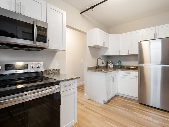 2nd image of 41 Butler Rd #3T