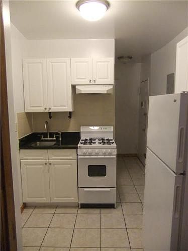 1st image of 417 W 43rd St APT 24