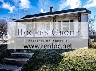 904 Southern Pine St, Henderson, NC 27536