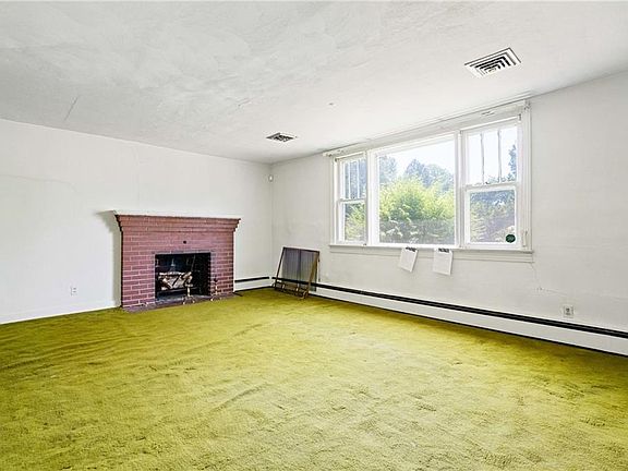 4th image of 1233 Transylvania Ave