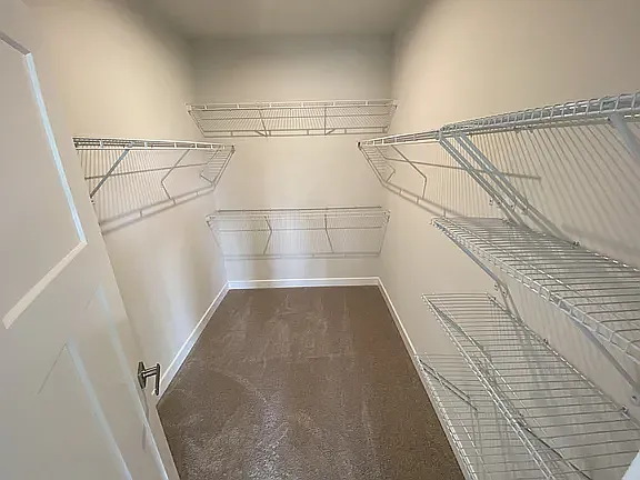 4701 Manor Crossing Pl — Photo 20