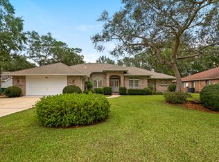 617 Birkdale Cir, Niceville, FL 32578
