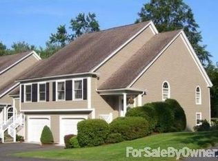 24 Shady Brook Ln, West Springfield, MA 01089